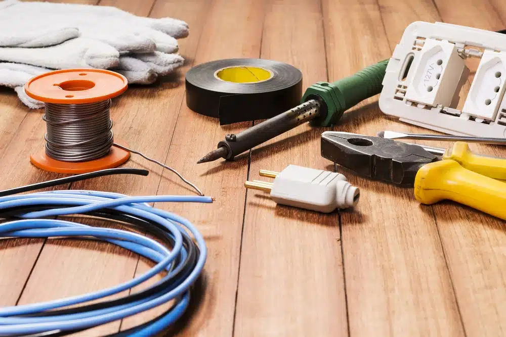How to Write a Business Plan for an Electrical Contractor